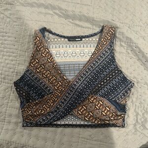 Crop top